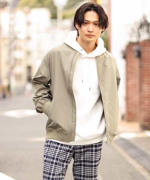 a.v.v（アーヴェヴェ）の「ストレッチリブブルゾン（ブルゾン・メンズ・ベージュ/カーキ・46/48/50）」の18枚目の写真