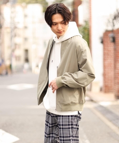 a.v.v（アーヴェヴェ）の「ストレッチリブブルゾン（ブルゾン・メンズ・ベージュ/カーキ・46/48/50）」の17枚目の写真