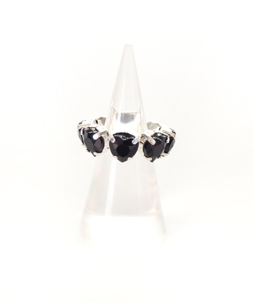 Casselini（キャセリーニ）の「Casselini(キャセリーニ)ハートビジューリング（リング・レディース・ブラック/グリーン/クリア・FREE）」の6枚目の写真