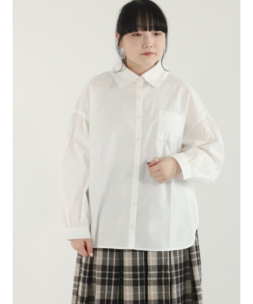 Samansa Mos2（サマンサ モスモス）の「柄アソート大きめ襟シャツ（シャツ/ブラウス・レディース・チャコール/ピンク/ブルー/オフホワイト・ﾌﾘ-）」の2枚目の写真