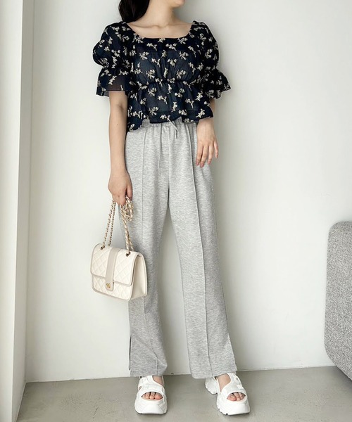 one after another NICE CLAUP（ワンアフターアナザーナイスクラップ）の「2way/3Dアソートオフショルブラウス（シャツ/ブラウス・レディース・ホワイト/ピンク/ネイビー・FREE）」の12枚目の写真