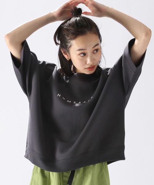 NUMERALS（ヌメラルズ）の「【Girls in NUMERALS】スウェットクルー（Tシャツ/カットソー・レディース・サックスブルー/ライトグリーン/チャコール/アイボリー・60/75）」の11枚目の写真