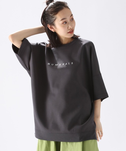 NUMERALS（ヌメラルズ）の「【Girls in NUMERALS】スウェットクルー（Tシャツ/カットソー・レディース・サックスブルー/ライトグリーン/チャコール/アイボリー・60/75）」の13枚目の写真