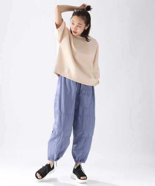 NUMERALS（ヌメラルズ）の「【Girls in NUMERALS】スウェットクルー（Tシャツ/カットソー・レディース・サックスブルー/ライトグリーン/チャコール/アイボリー・60/75）」の17枚目の写真