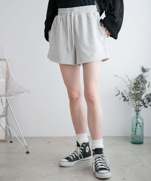 WEGO（ウィゴー）の「WEGO/スウェットイージーショーツ（スウェットパンツ・レディース・ブラック/杢グレー/ホワイト/グリーン・FREE）」の11枚目の写真