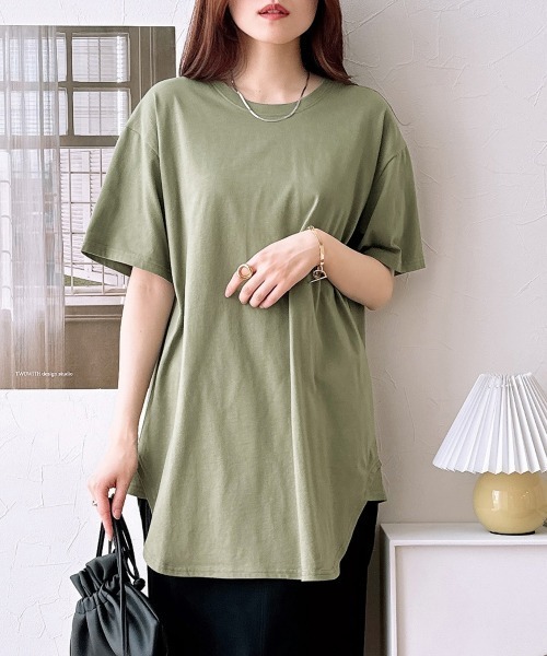 nissen（ニッセン）の「綿１００％　ゆるシルエットラウンドへムチュニック（Tシャツ/カットソー・レディース・オフホワイト/ブラック/ダークグレー/ネイビー/モカ/ピンク/カーキ/ブルーグレー/ミント/イエロー/ターコイズブルー・L/M/LL/S）」の6枚目の写真