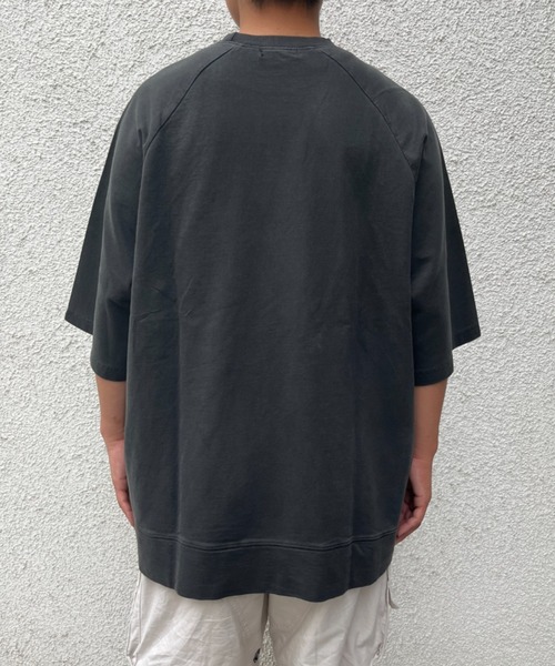 BROKEN BASE(ブロークンベース)の「ヴィンテージ加工ステンシルロゴスウェットT(Tシャツ/カットソー・メンズ・ライトグレー/チャコール・MEDIUM/LARGE)」の14枚目の写真