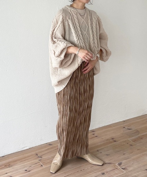 wee9s(ウィークス)の「volume sleeve cable knit / ボリュームスリーブモチモチケーブルニット(ニット/セーター・レディース・ブラック/ホワイト・FREE)」の20枚目の写真