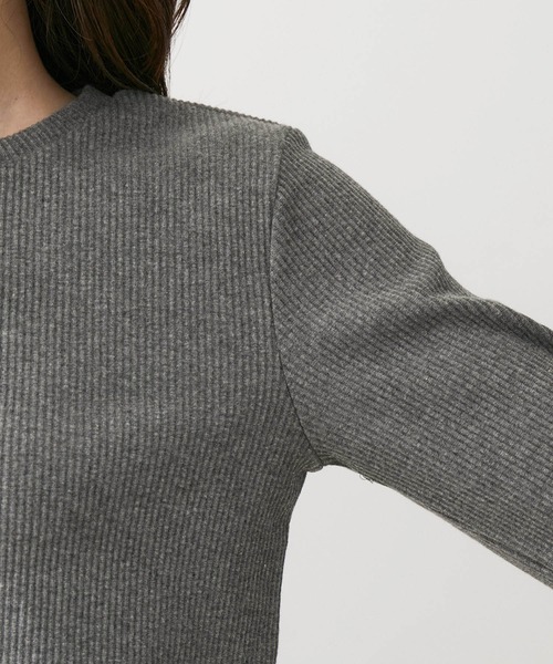 VIS（ビス）の「【FRUIT OF THE LOOM別注】テレコロゴ短丈ロングTシャツ【洗える】（Tシャツ/カットソー・レディース・グリーン系その他/グレー/オフホワイト・FREE）」の18枚目の写真