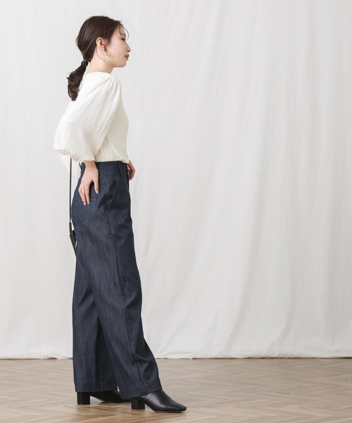 Gready Brilliant（グレディブリリアン）の「ＴＥデニムセンタープレスパンツ（デニムパンツ・レディース・インディゴブルー・38/36）」の3枚目の写真