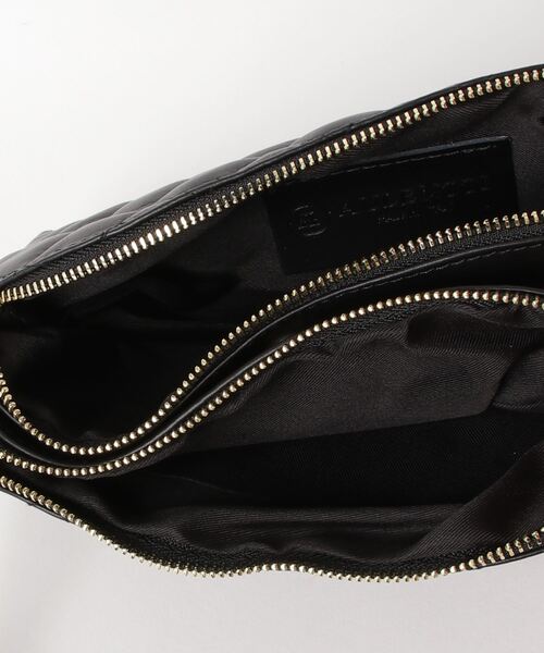 AULENTTI（オウレンティ）の「AULENTTI(オーレンティ) キルティングチェーンBAG（ショルダーバッグ・レディース・ブラック・F）」の4枚目の写真