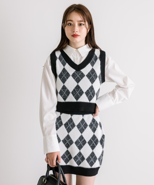 OLIVE des OLIVE（オリーブデオリーブ）の「ハートタグ付きクロップドシャツ　1032040110（シャツ/ブラウス・レディース・オフホワイト/サックスブルー・FREE）」の6枚目の写真