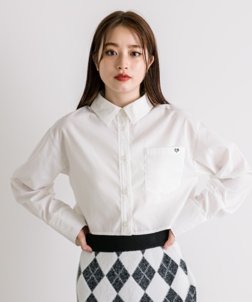 OLIVE des OLIVE（オリーブデオリーブ）の「ハートタグ付きクロップドシャツ　1032040110（シャツ/ブラウス・レディース・オフホワイト/サックスブルー・FREE）」の9枚目の写真