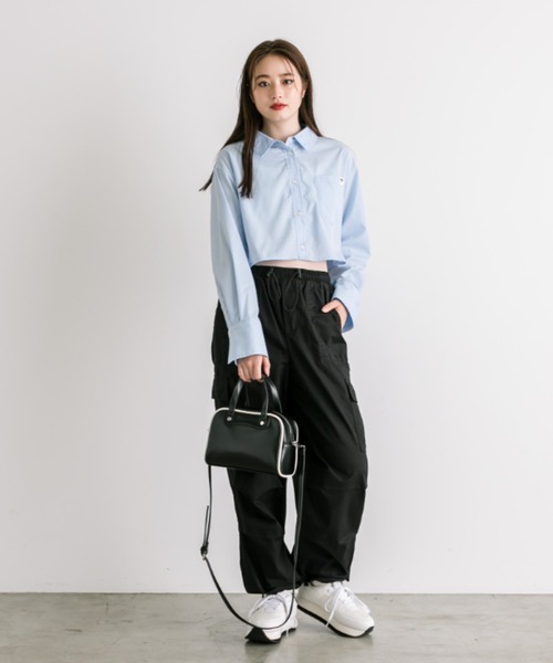 OLIVE des OLIVE（オリーブデオリーブ）の「ハートタグ付きクロップドシャツ　1032040110（シャツ/ブラウス・レディース・オフホワイト/サックスブルー・FREE）」の12枚目の写真