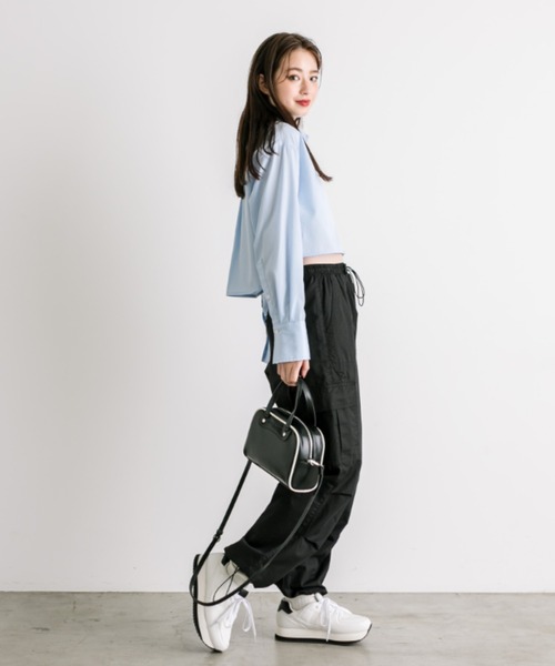 OLIVE des OLIVE（オリーブデオリーブ）の「ハートタグ付きクロップドシャツ　1032040110（シャツ/ブラウス・レディース・オフホワイト/サックスブルー・FREE）」の13枚目の写真