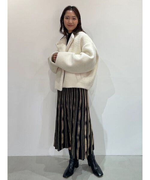 LAGUNAMOON(ラグナムーン)の「ボアブルゾン(ブルゾン・レディース・グレー/ホワイト・FREE)」の5枚目の写真