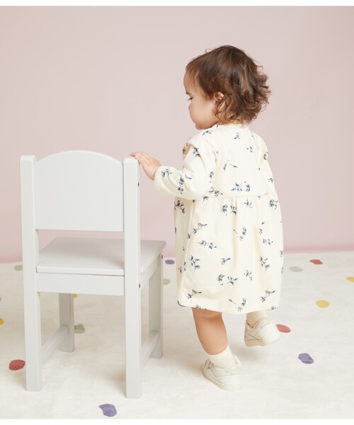 PETIT BATEAU(プチバトー)の「コットンジャージワンピース(ワンピース・キッズ・ホワイト系その他・12MONTH/24MONTH/36MONTH/18MONTH)」の3枚目の写真