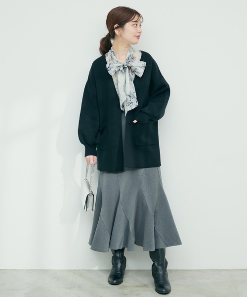 natural couture(ナチュラルクチュール)の「きれいめニットミドル丈コーディガン(カーディガン/ボレロ・レディース・チェック/オフホワイト/グレイッシュベージュ/サックスブルー/ブラック/ブルー・FREE)」の15枚目の写真