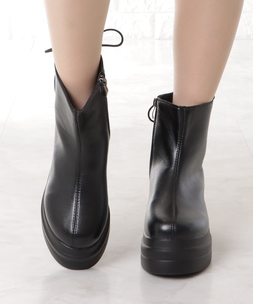 セール】レザー調ショート丈バックレースアップ厚底ブーツ