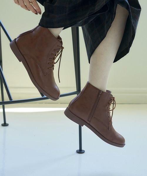 studio CLIP（スタディオクリップ）の「【消臭・抗菌防臭/クッションインソール】レースアップブーツ[M～LLサイズ展開]（ブーツ・レディース・ブラウン/ブラック・LARGE/X-LARGE/MEDIUM）」の3枚目の写真