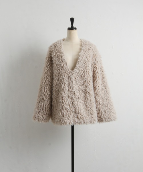 tocco closet（トッコ　クローゼット）の「オーバーサイズロングシャギーボアカーディガン（カーディガン/ボレロ・レディース・ピンク/アイボリー/グレイッシュベージュ/ブルー系その他・M）」の8枚目の写真