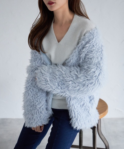 tocco closet（トッコ　クローゼット）の「オーバーサイズロングシャギーボアカーディガン（カーディガン/ボレロ・レディース・ピンク/アイボリー/グレイッシュベージュ/ブルー系その他・M）」の18枚目の写真