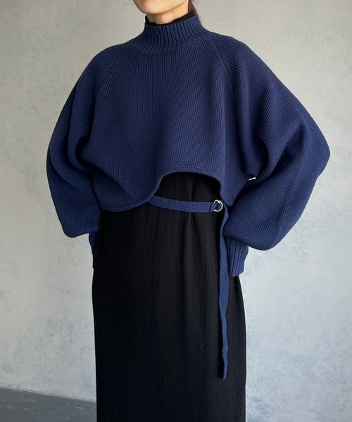 &g'aime(アンジェム)の「【&g'aime】カーブデザインウエストベルトセーター(ニット/セーター・レディース・ブラック/グレイッシュベージュ/ブルー・FREE)」の20枚目の写真