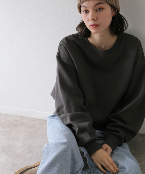 Simplicite（サンプリシテ）の「オーバーサイズ微起毛裏毛プルオーバー（スウェット・レディース・ブラック/ホワイト/ピンク/ブルー・FREE）」の11枚目の写真