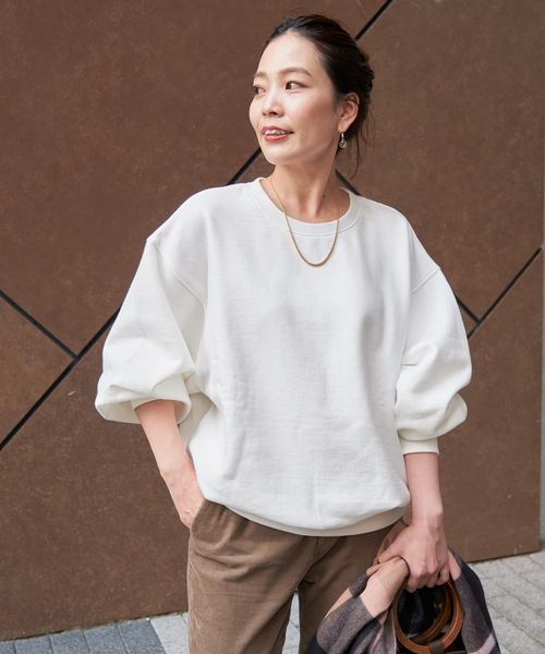 Simplicite（サンプリシテ）の「オーバーサイズ微起毛裏毛プルオーバー（スウェット・レディース・ブラック/ホワイト/ピンク/ブルー・FREE）」の17枚目の写真