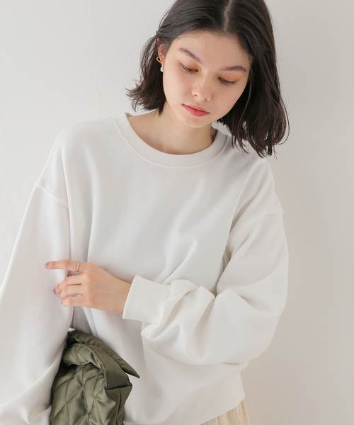 Simplicite（サンプリシテ）の「オーバーサイズ微起毛裏毛プルオーバー（スウェット・レディース・ブラック/ホワイト/ピンク/ブルー・FREE）」の20枚目の写真