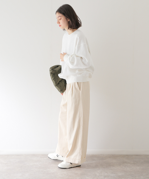 Simplicite（サンプリシテ）の「オーバーサイズ微起毛裏毛プルオーバー（スウェット・レディース・ブラック/ホワイト/ピンク/ブルー・FREE）」の22枚目の写真