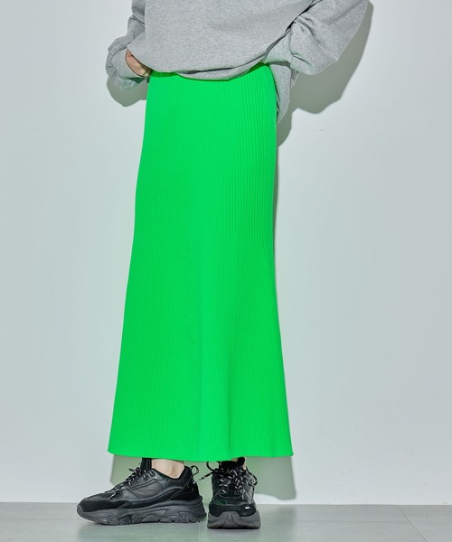 ELLEgirl（エルガール）の「スウェットライクリブニットマーメイドスカート【ELLEgirl/エル ガール】（スカート・レディース・グリーン/ブラック/パープル・FREE）」の20枚目の写真