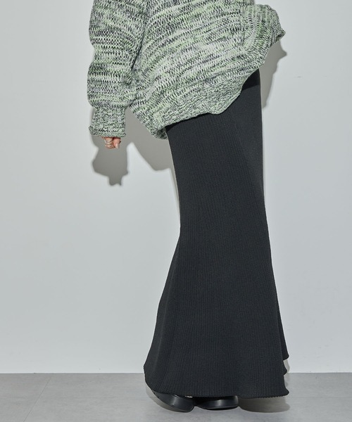 ELLEgirl（エルガール）の「スウェットライクリブニットマーメイドスカート【ELLEgirl/エル ガール】（スカート・レディース・グリーン/ブラック/パープル・FREE）」の8枚目の写真