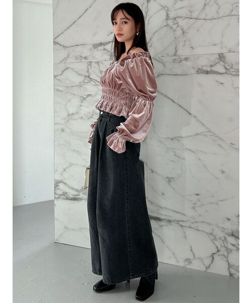 dazzlin（ダズリン）の「オフショルベロアトップス（Tシャツ/カットソー・レディース・ブラック/ネイビー/ピンク・FREE）」の10枚目の写真