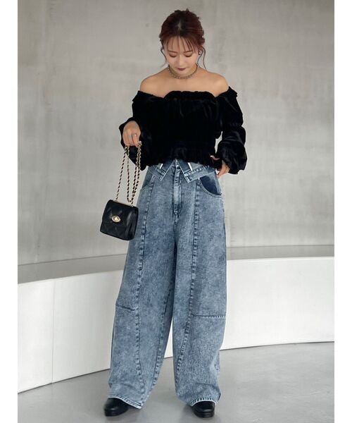 dazzlin（ダズリン）の「オフショルベロアトップス（Tシャツ/カットソー・レディース・ブラック/ネイビー/ピンク・FREE）」の21枚目の写真