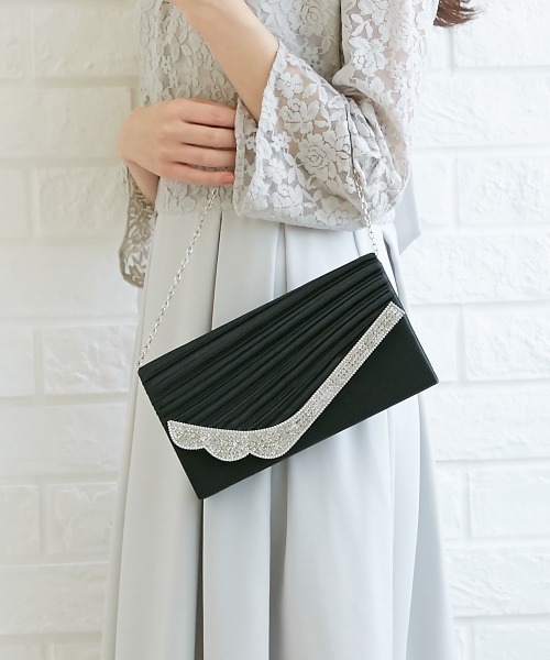 Callarus（カラルス）の「シェルプリーツサテンパーティバッグ（クラッチバッグ・レディース・グレー/ベージュ・FREE）」の6枚目の写真