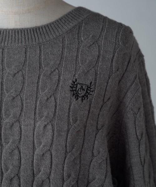 one after another NICE CLAUP（ワンアフターアナザーナイスクラップ）の「ワンポイント刺しゅうケーブルニット（ニット/セーター・レディース・ネイビー/グレー/レッド/オフホワイト/ピンク・FREE）」の13枚目の写真