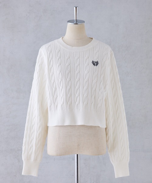 one after another NICE CLAUP（ワンアフターアナザーナイスクラップ）の「ワンポイント刺しゅうケーブルニット（ニット/セーター・レディース・ネイビー/グレー/レッド/オフホワイト/ピンク・FREE）」の12枚目の写真