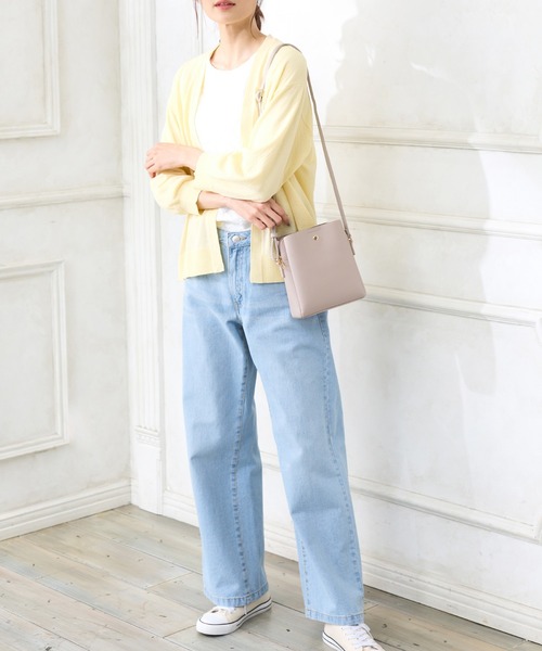 Honeys（ハニーズ）の「軽量両あおりショルダーミニバッグ（ショルダーバッグ・レディース・アイボリー/ブラック/グレイッシュベージュ/シルバー/ライトベージュ/マスタード/レッド・FREE）」の10枚目の写真