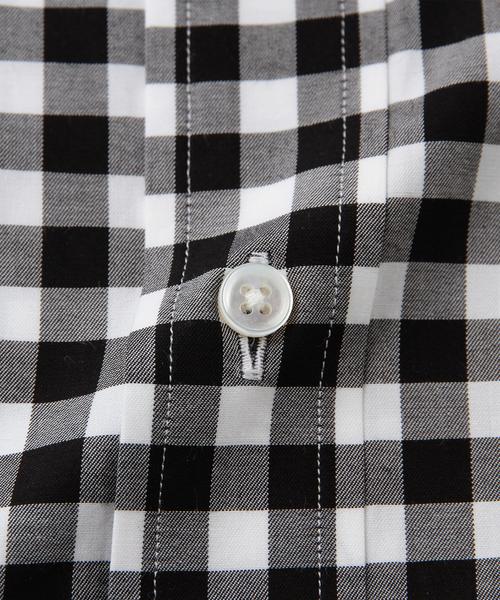 UNITED ARROWS(ユナイテッドアローズ)の「UAD ラージ ギンガムチェック ボタンダウン シャツ(UA CLOTHING MATTERS掲載商品)(シャツ/ブラウス・メンズ・ブラック/ロイヤルブルー・36cm/37cm/39cm/40cm/38cm/42cm/41cm)」の9枚目の写真