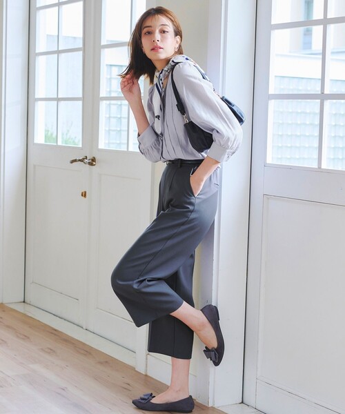 Tiaclasse（ティアクラッセ）の「シアーピンタックブラウス（シャツ/ブラウス・レディース・ピンク/アイボリー/グレー/チャコールグレー・M/L）」の7枚目の写真