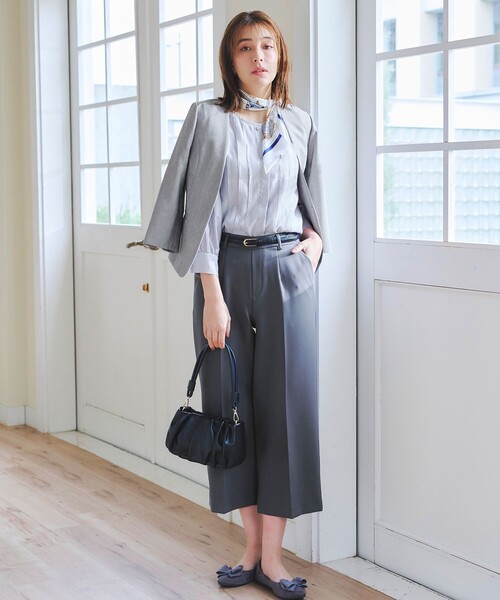 Tiaclasse（ティアクラッセ）の「シアーピンタックブラウス（シャツ/ブラウス・レディース・ピンク/アイボリー/グレー/チャコールグレー・M/L）」の12枚目の写真