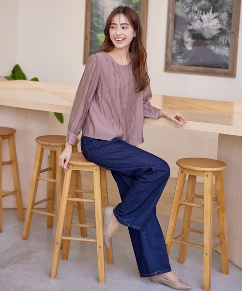 Tiaclasse（ティアクラッセ）の「シアーピンタックブラウス（シャツ/ブラウス・レディース・ピンク/アイボリー/グレー/チャコールグレー・M/L）」の15枚目の写真