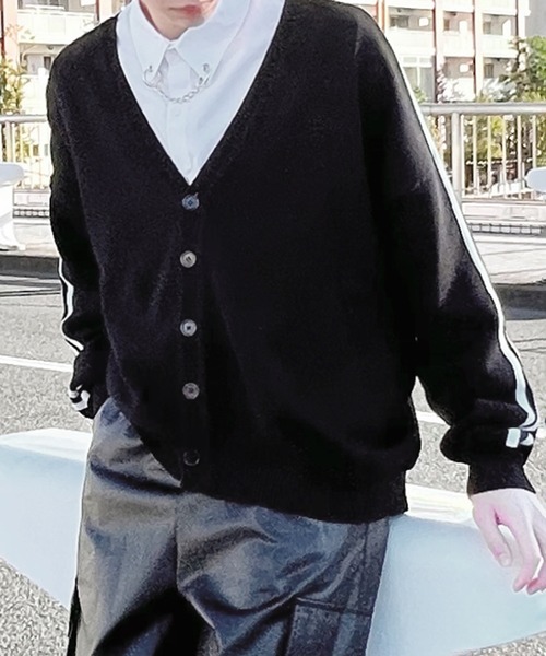 Figments(フィグメンツ)の「サイドラインカーディガン(カーディガン/ボレロ・レディース・ブラック/グレー・FREE)」の17枚目の写真