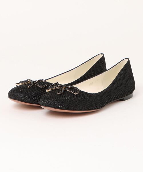 LANVIN en Bleu(ランバンオンブルー)の「ビジューリボンカッターパンプス(パンプス・レディース・ベージュ/ブラック・23.5cm/24.0cm/22.5cm/23.0cm/24.5cm/22.0cm)」の2枚目の写真