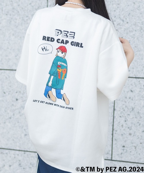 Red Cap Girl（レッドキャプガール）の「【a-r】〔PEZ×Red Cap Girl〕別注とろみポンチ イラストプリント サイドスリット BIG TEE（Tシャツ/カットソー・メンズ・ホワイト系1/ホワイト系2/ブラック系1/ブラック系2/グレー系1/グレー系2/ベージュ系1/ベージュ系2/ブルー系1/ブルー系2・MEDIUM/LARGE/X-LARGE）」の2枚目の写真