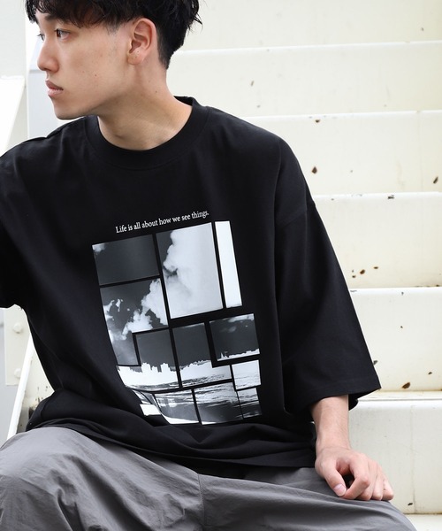 ZIP FIVE（ジップファイブ）の「【ZIP FIVE】 ストリート フォトグラフィック プリント ビッグシルエット 半袖 Tシャツ（Tシャツ/カットソー・メンズ・ブラック系/ホワイト/ブラック系1/ブラック/ホワイト系/ホワイト系1・MEDIUM/LARGE）」の5枚目の写真