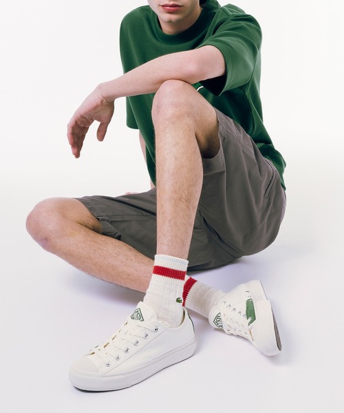 LACOSTE（ラコステ）の「メンズ BACKCOURT 2.0 124 1 CMA（スニーカー・メンズ・オフホワイト/ブラック×ホワイト/モスグリーン・28.5cm/25.5cm/26.0cm/25.0cm/28.0cm/27.0cm/26.5cm）」の4枚目の写真