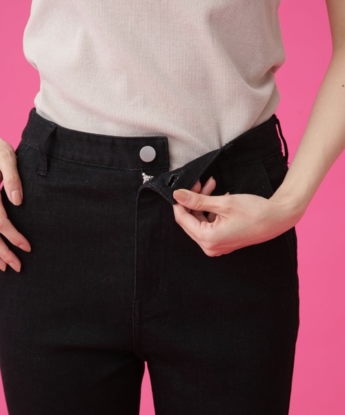 Apo(s)ture(アポスチャー)の「NANCY-001/デニムスキニーパンツ(デニムパンツ・レディース・ブラック/ネイビー・XS/S/M/L/XL)」の9枚目の写真