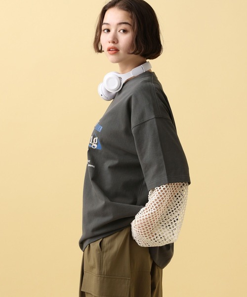 PBLIM(ページボーイリム)の「PBLIM/ショップロゴT(Tシャツ/カットソー・レディース・チャコールグレー/オフホワイト/イエロー/ネイビー・MEDIUM/LARGE)」の9枚目の写真